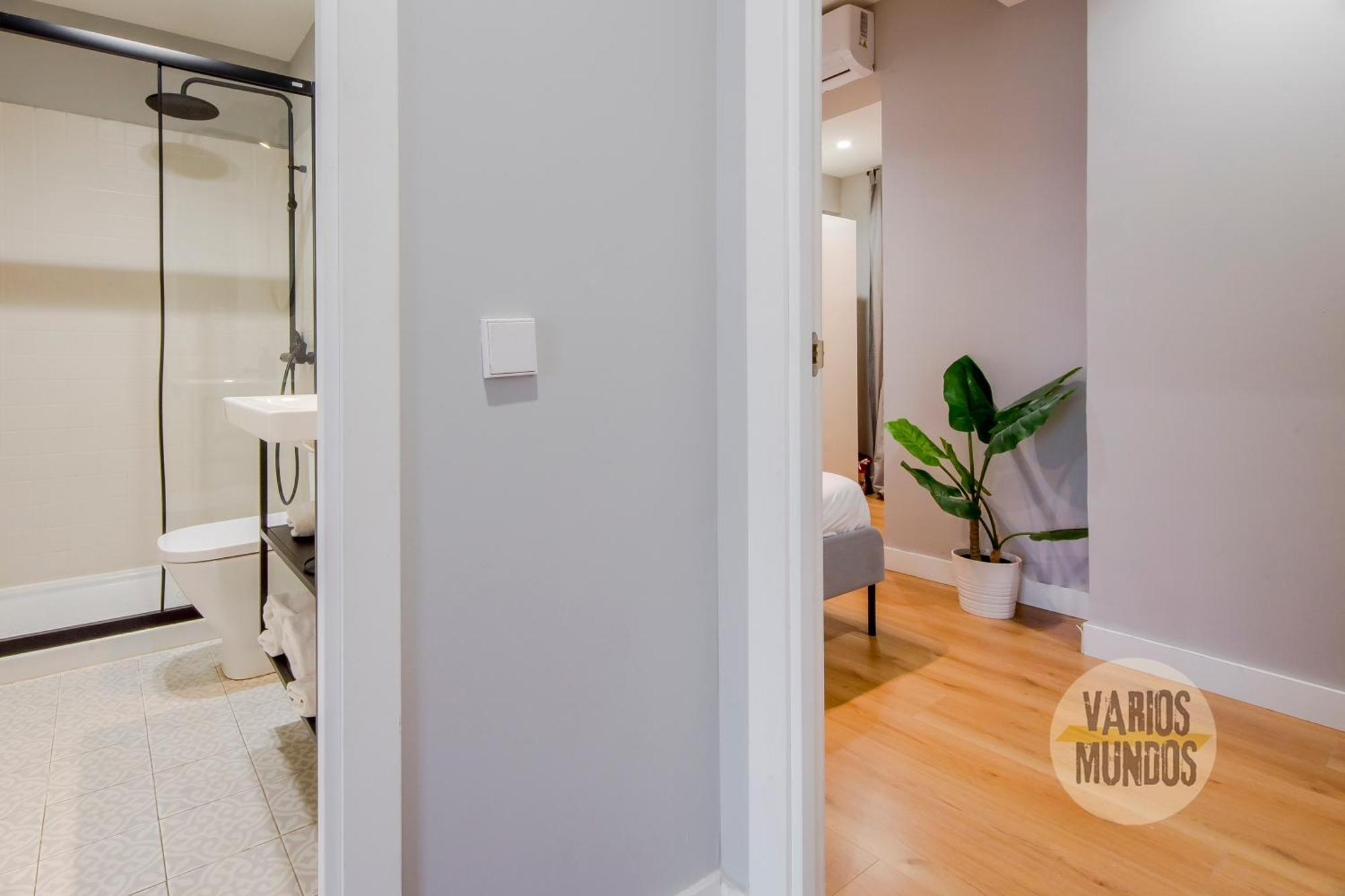 Modern Apt & Cool Interior Design A 20 Metros Del Retiro E1 Madri Exterior foto