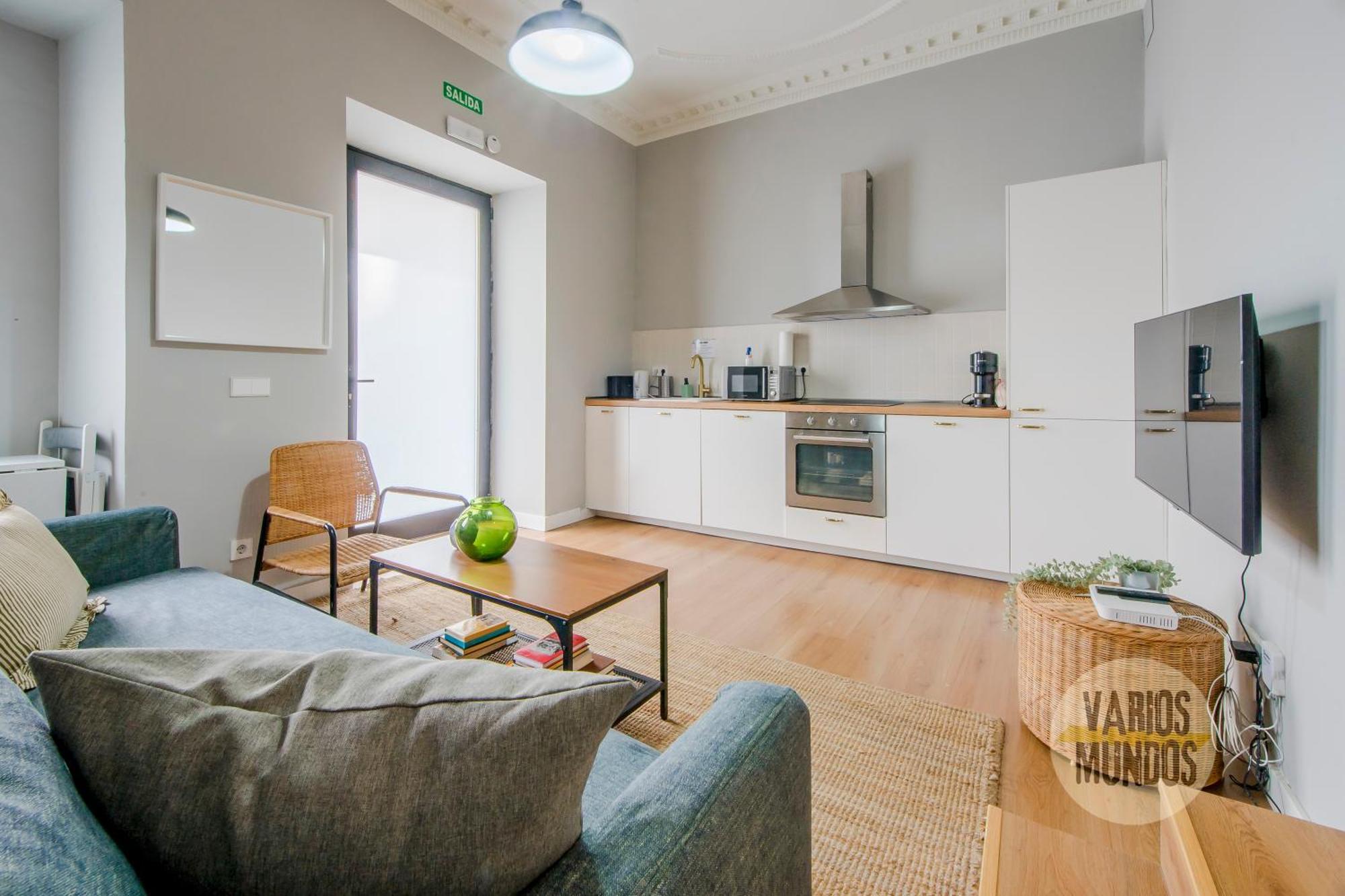 Modern Apt & Cool Interior Design A 20 Metros Del Retiro E1 Madri Exterior foto