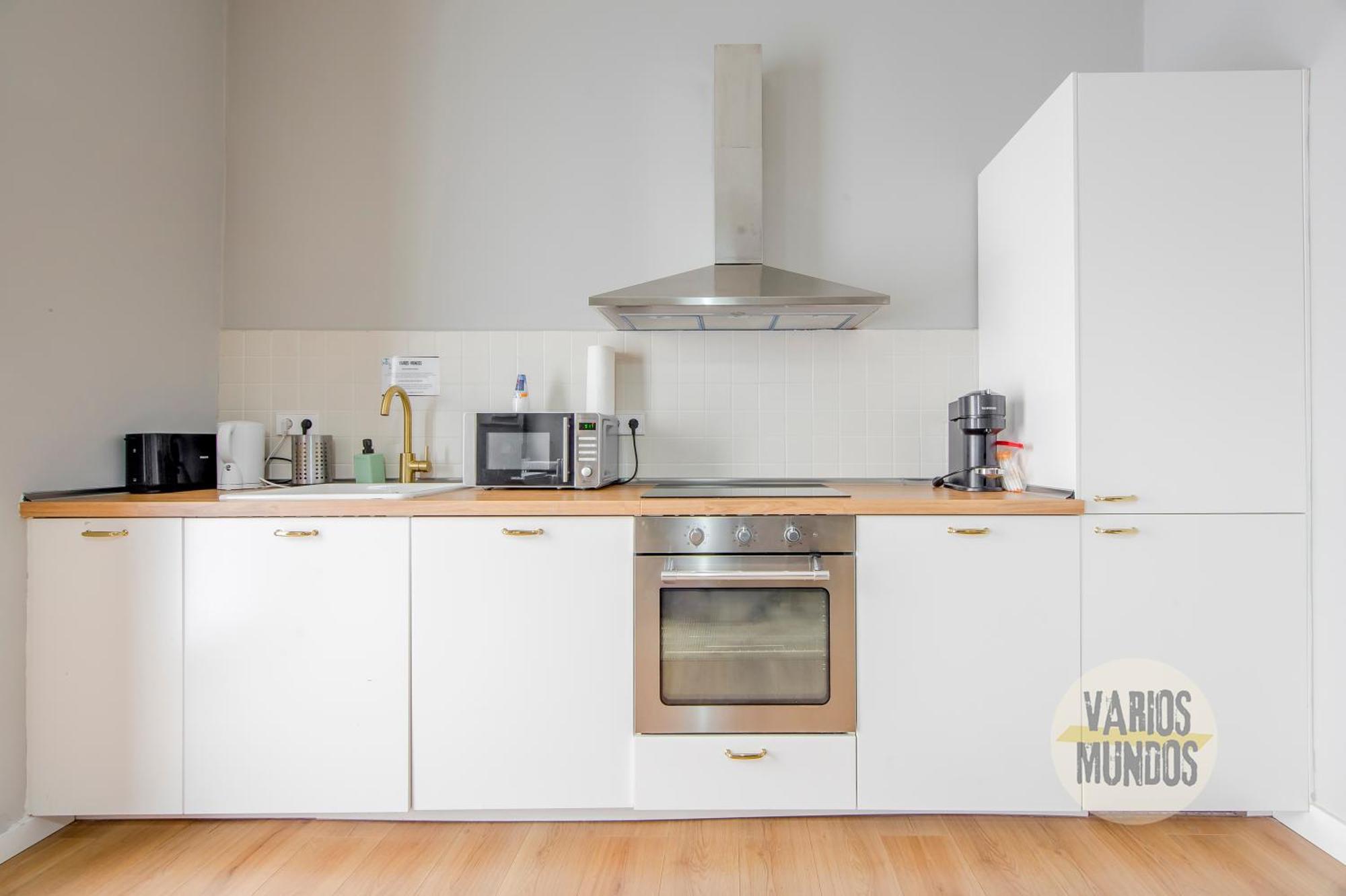 Modern Apt & Cool Interior Design A 20 Metros Del Retiro E1 Madri Exterior foto
